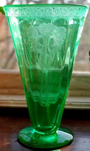 Lotus glass rare antique - glass,