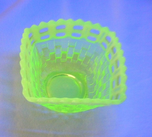 Vaseline uranium fenton - vaseline,